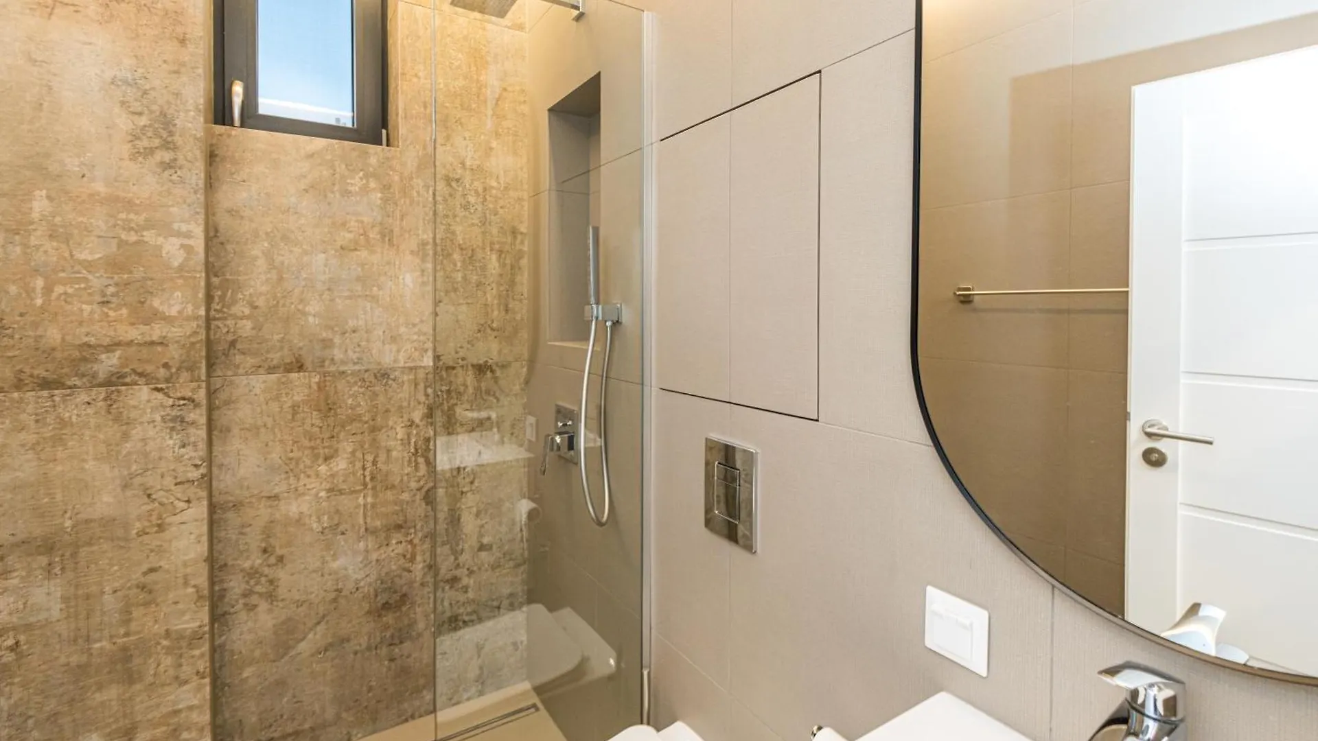 North 21 - Brand New Modern 1Bd Apt In Sofia Center By Flat Mаnager